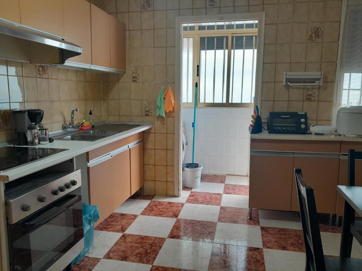 Apartamento Disfruta De Un Barrio Tranquilo Alcalá de Guadaira Exterior foto