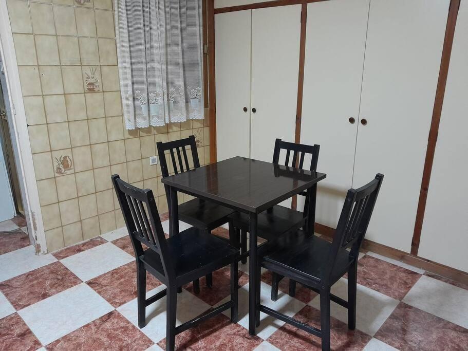 Apartamento Disfruta De Un Barrio Tranquilo Alcalá de Guadaira Exterior foto