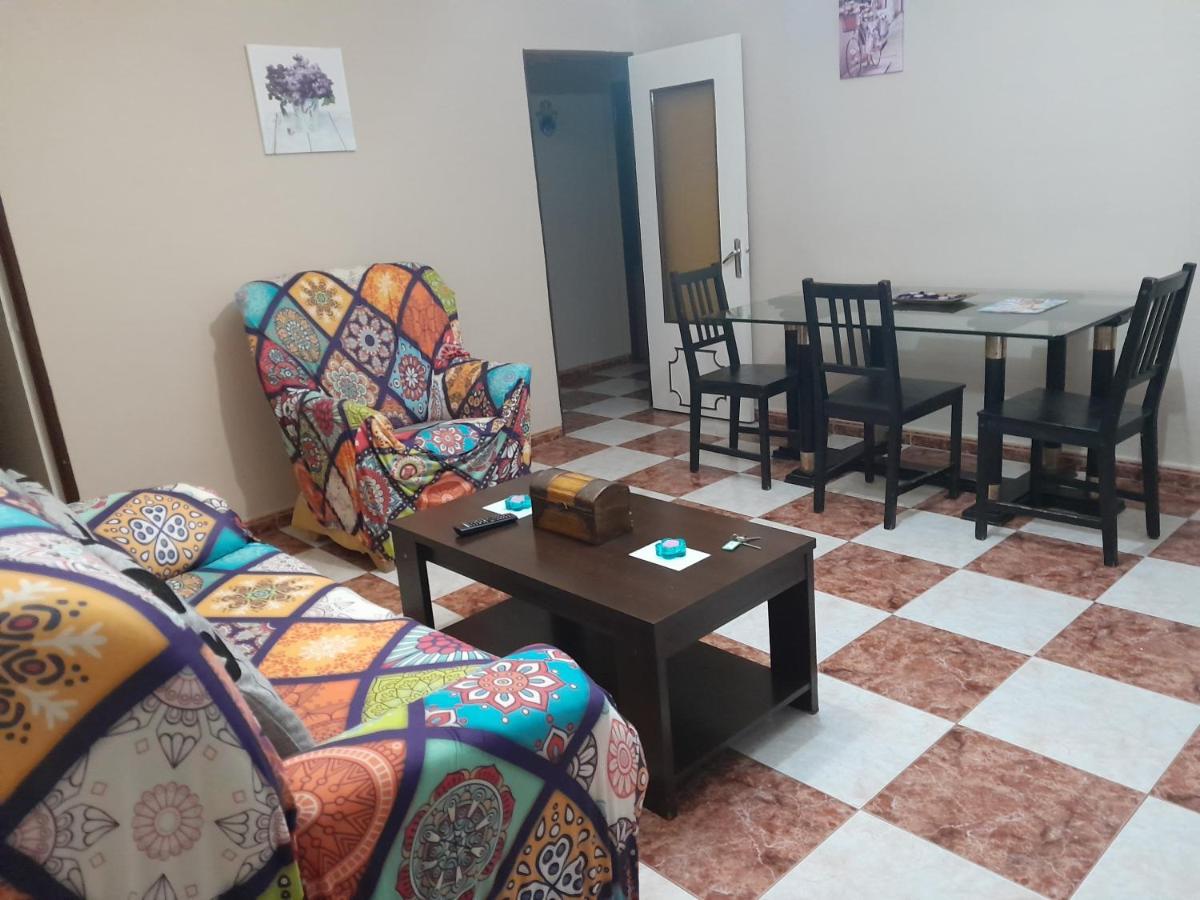 Apartamento Disfruta De Un Barrio Tranquilo Alcalá de Guadaira Exterior foto